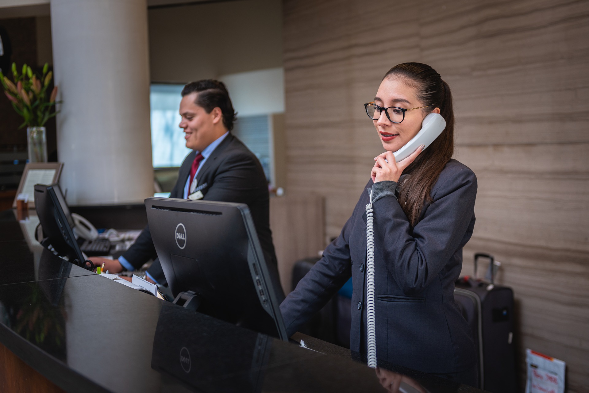 Bob the butler - Receptionists